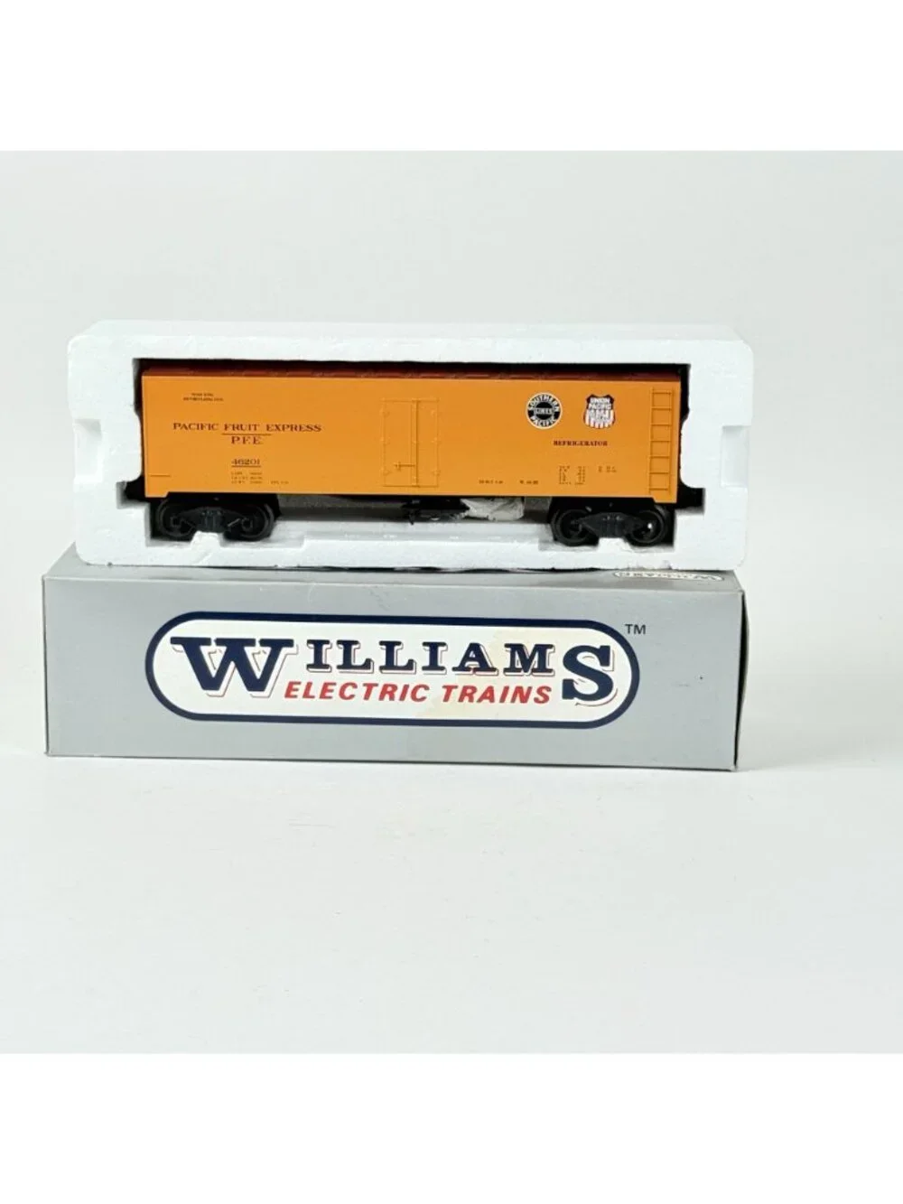 Bachmann Williams O Gauge Pacific Fruit Express 40Ft Refrigerator Car